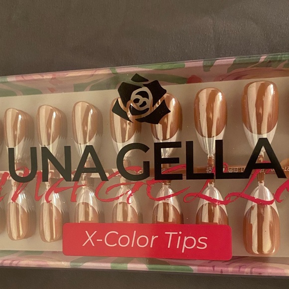 NWOT Una Gella X-Color Tips press on nails French tip pack of 150 - Picture 2 of 4